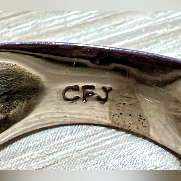 Vintage Designer CFJ Sterling Silver Garnet & Marcasite Flower Ring, Size 8 - Picture 7 of 11